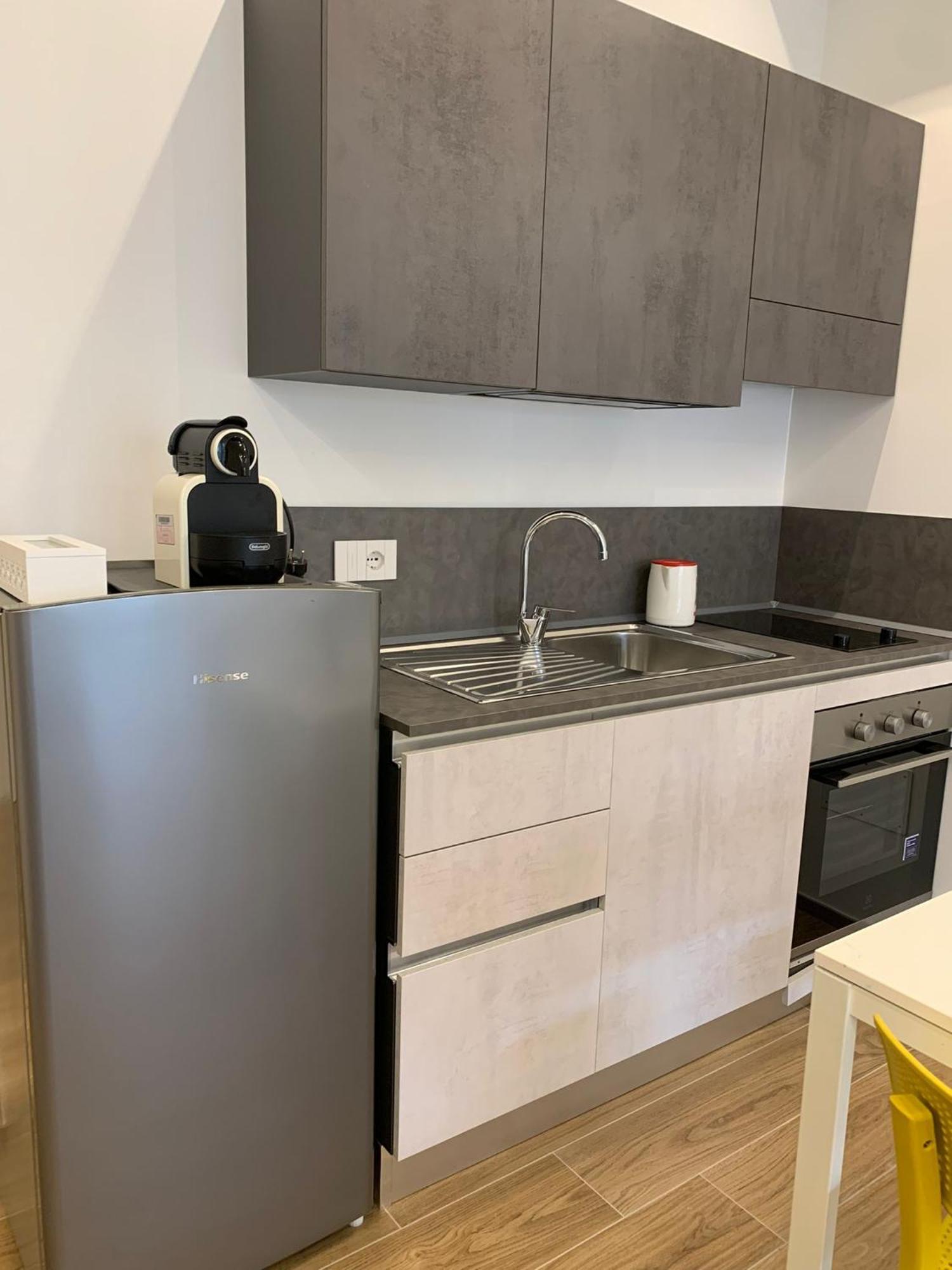 Appartamento Domus13-With Private Parking Bari Esterno foto