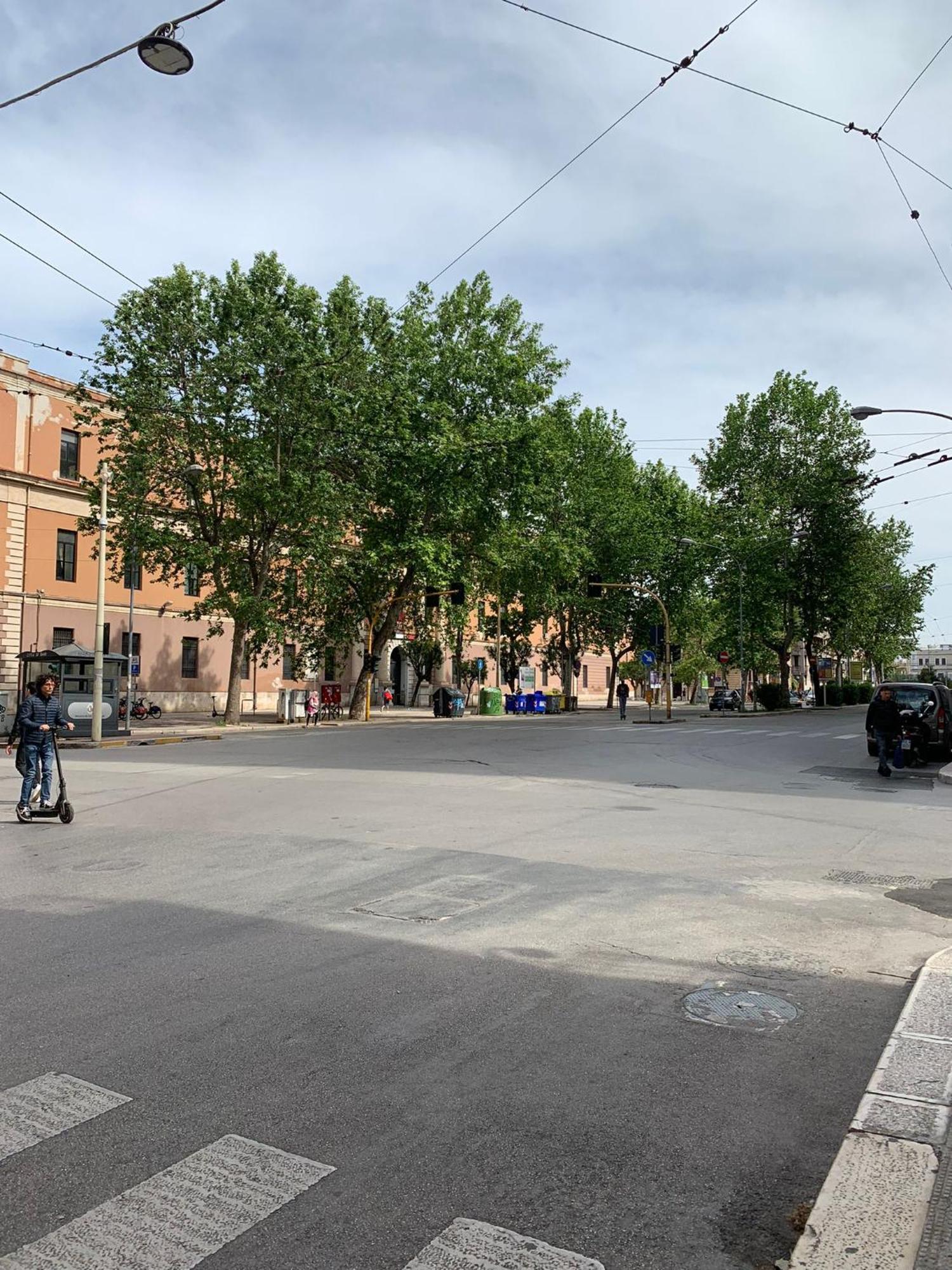 Appartamento Domus13-With Private Parking Bari Esterno foto